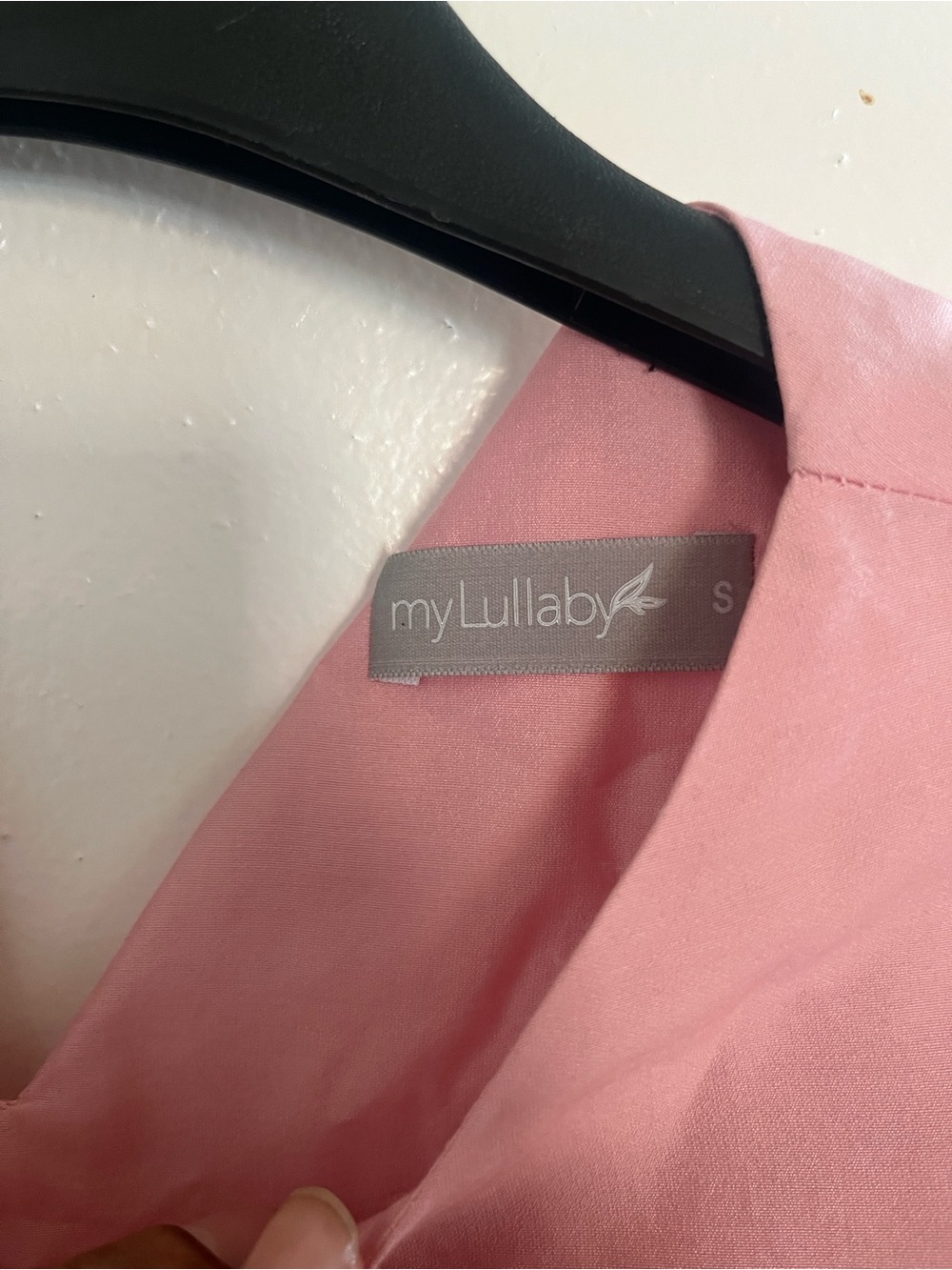 My lullaby Women's Dusty Pink Pleated Puff-Sleeve Blouse - Picture 4 of 4
